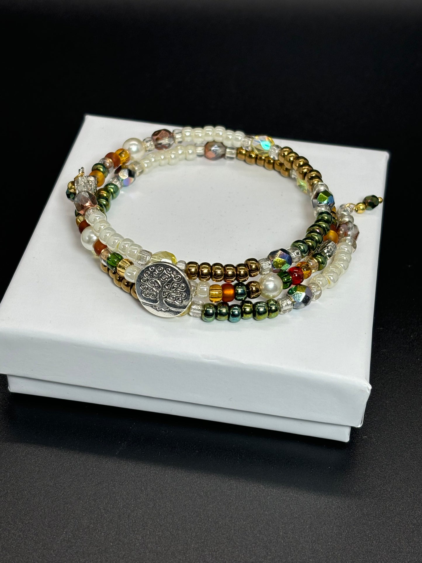 BR-0058 Graceful, Softly-Colored Memory Wire Wrap Bracelet