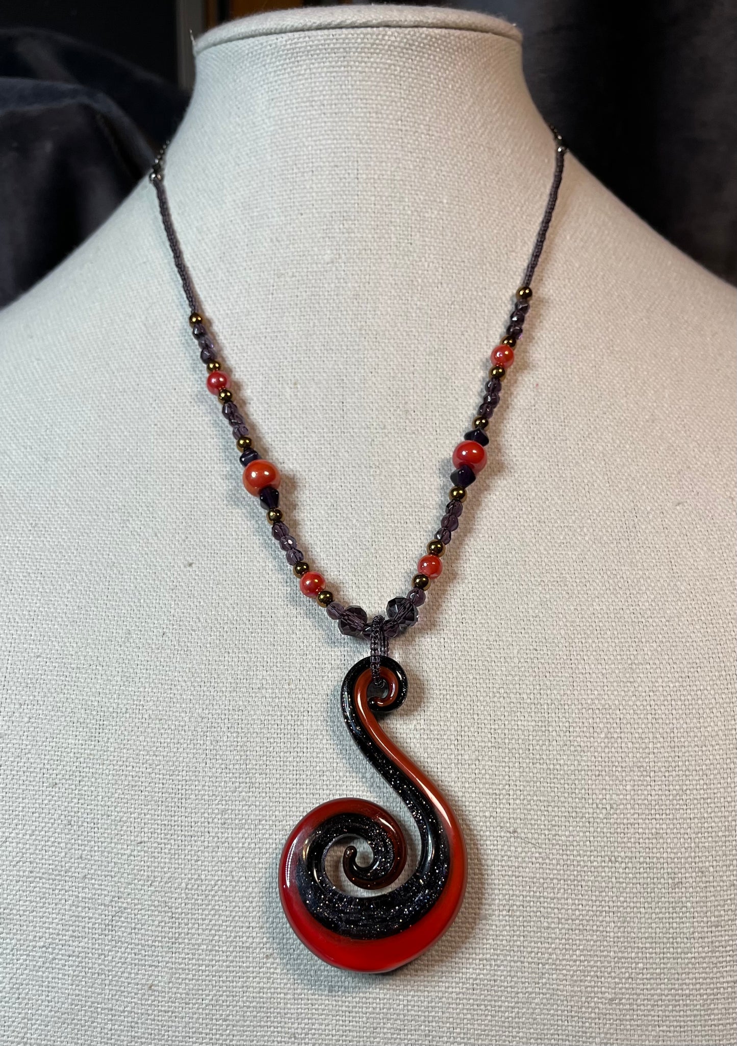 NE-0051 'Music-esque' Necklace