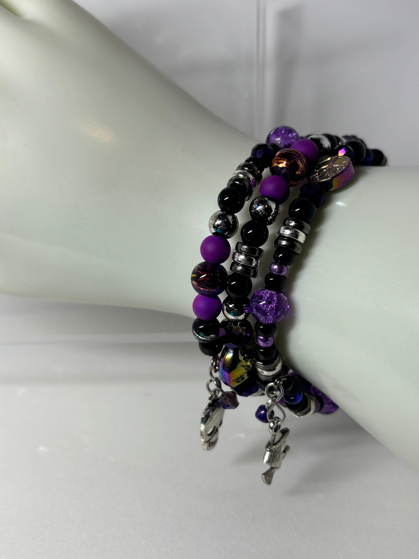 BR-2001 Halloween Memory Wire Bracelets
