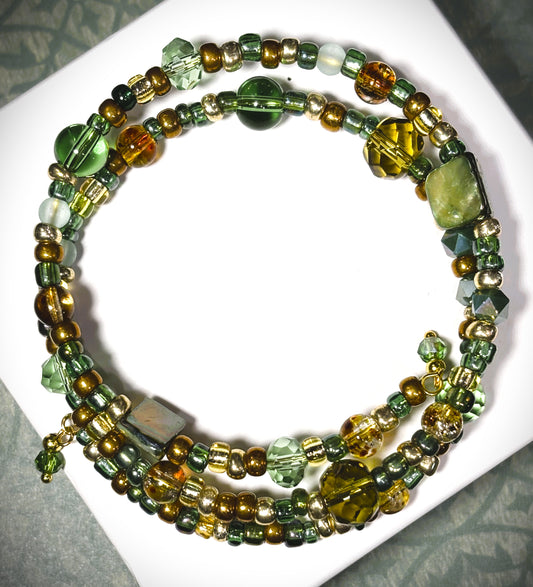 BR-0093 Green and Gold Medley of Beads in a Wrap Bracelet